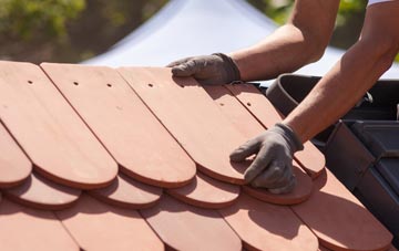 Lyneal roof tile contractors